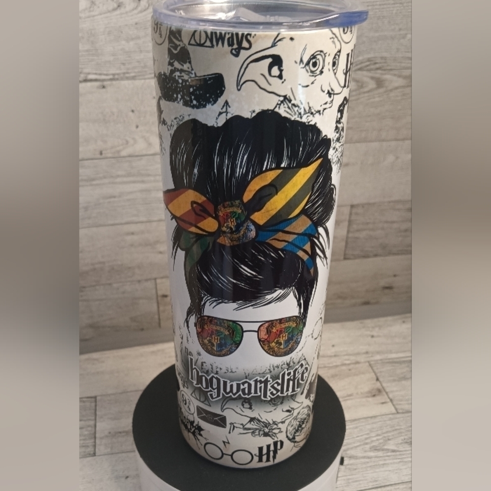 Hogwarts 20 oz. Tumbler